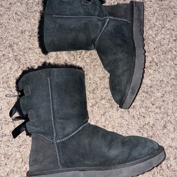 Black UGG bailey bow II boot - Picture 2 of 5